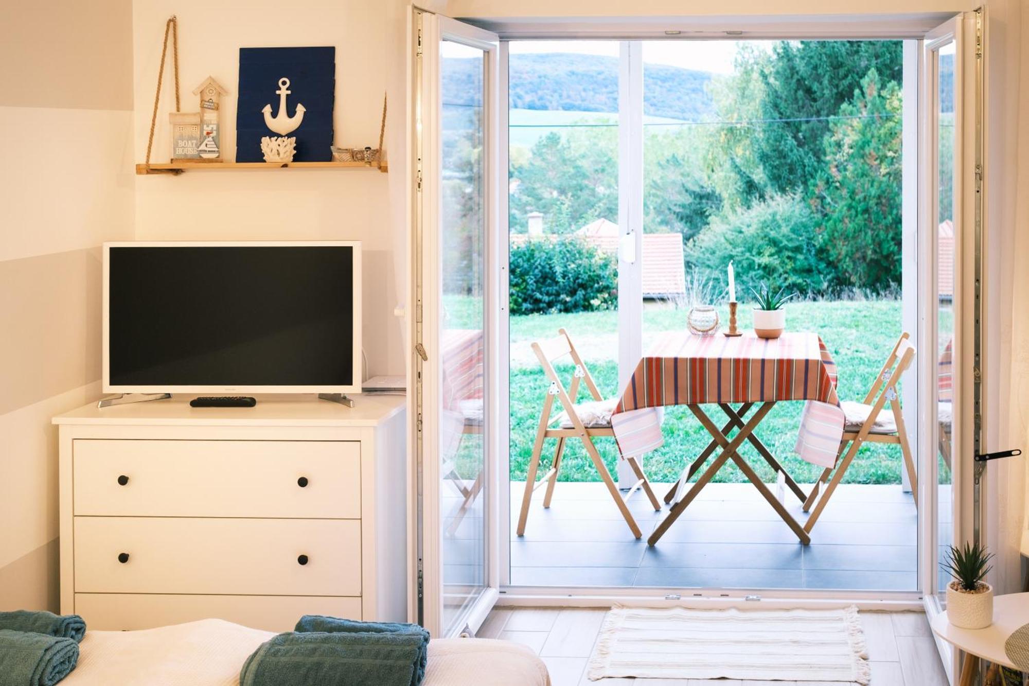 Kismano Apartman Orfű מראה חיצוני תמונה